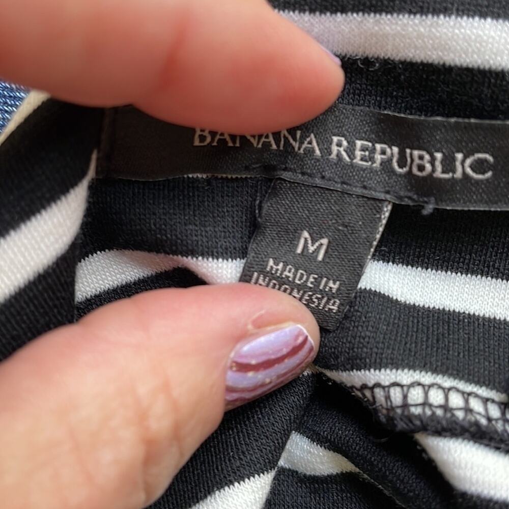 Banana Republic striped knit blouse - Picture 8 of 9